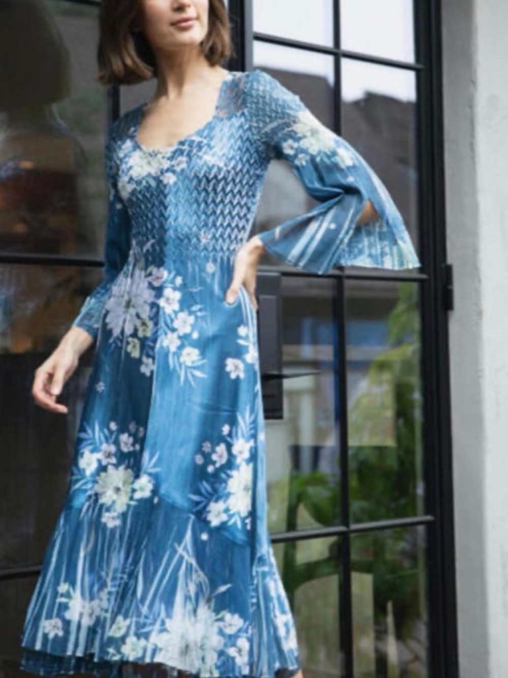 Komarov Blue Floral Bell Sleeve Flowy Maxi Dress Size M